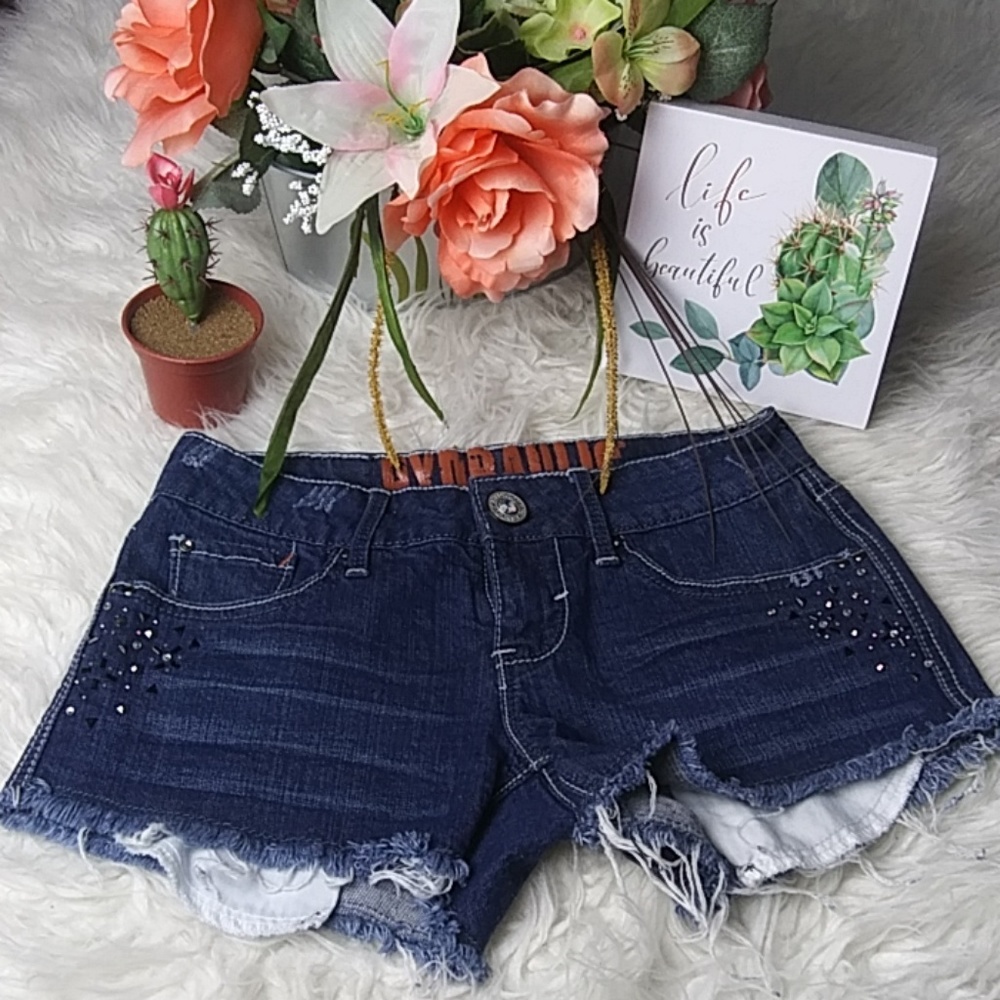 Hydraulic bailey embellished cut off shorts